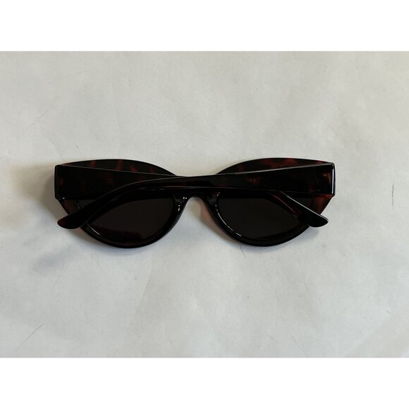 Corlin Tortoiseshell Cat Eye Sunglasses - Dark Lens main image 5